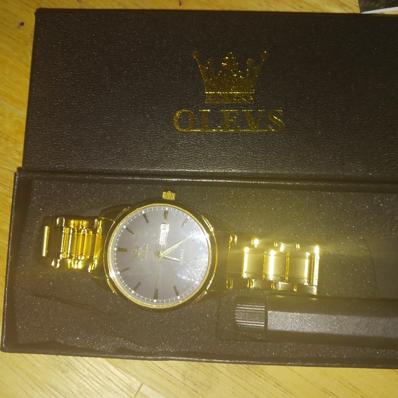Olves Accessories New In Box Olves Mens Genuine Watch Poshmark